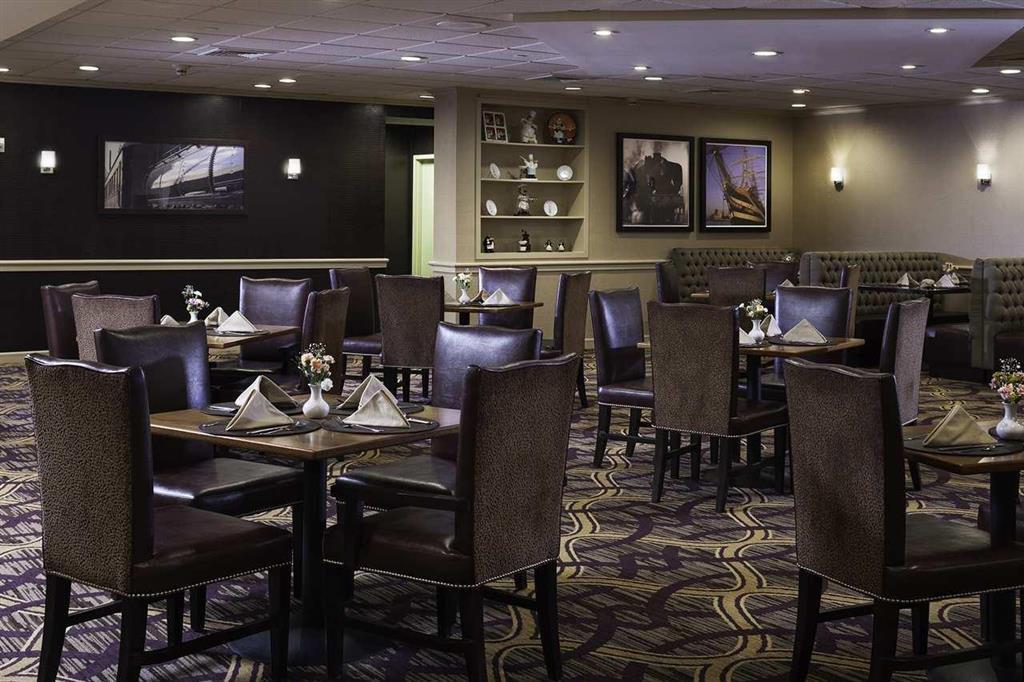 Doubletree By Hilton Downtown Wilmington - Legal District Restaurace fotografie
